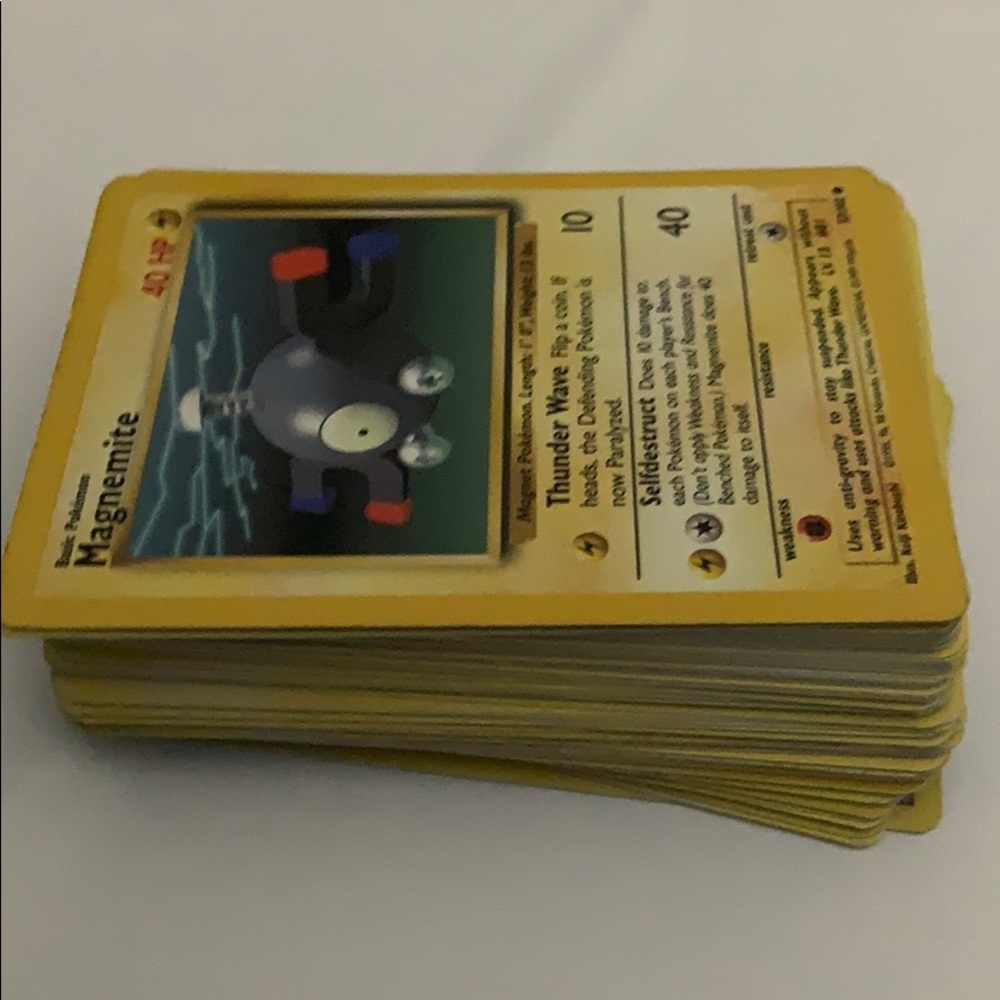 100+ Bulk Rare Vintage Pokémon cards